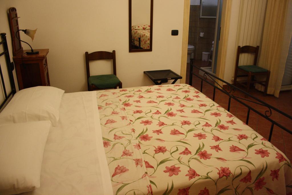 Kerkent Panzió Agrigento Szoba fotó